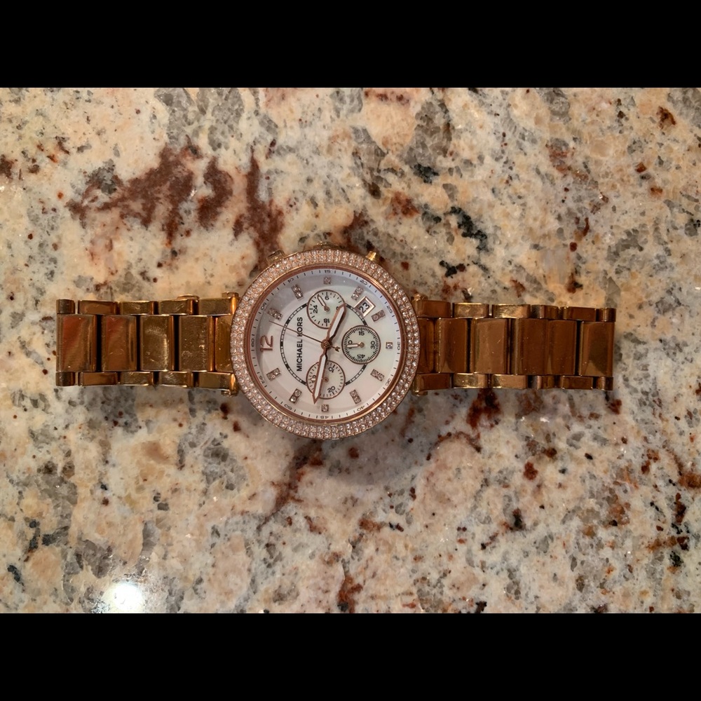 Michael Kors Watch - Picture 2 of 2